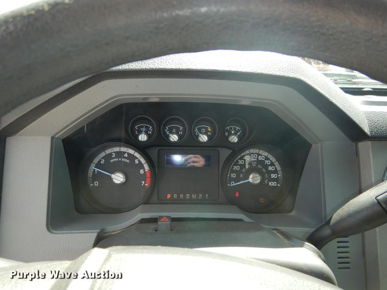 image for item DB8303 2013 Ford F250 Super Duty pickup truck