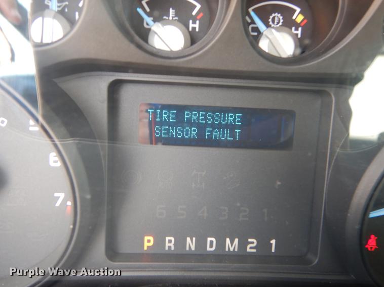 image for item DB8303 2013 Ford F250 Super Duty pickup truck