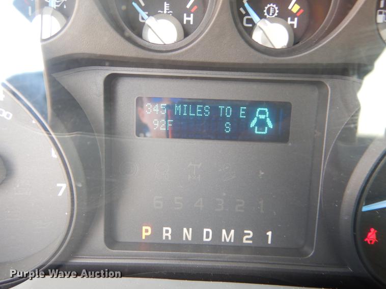 image for item DB8303 2013 Ford F250 Super Duty pickup truck