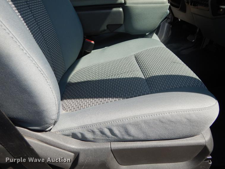 image for item DB8303 2013 Ford F250 Super Duty pickup truck