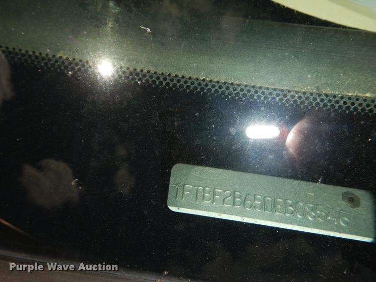 image for item DB8303 2013 Ford F250 Super Duty pickup truck