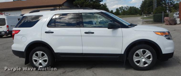 image for item DF1752 2013 Ford Explorer Police Interceptor SUV