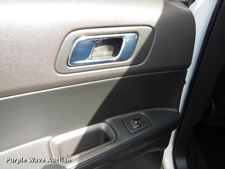 image for item DF1752 2013 Ford Explorer Police Interceptor SUV