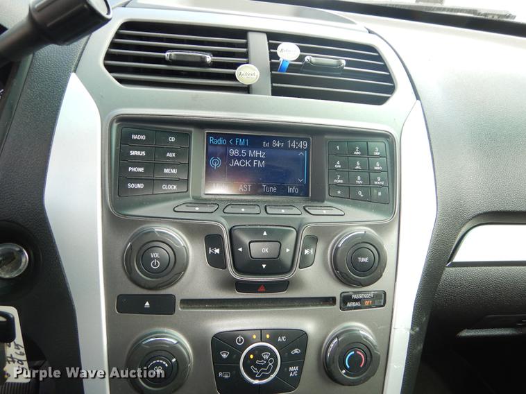 image for item DF1752 2013 Ford Explorer Police Interceptor SUV