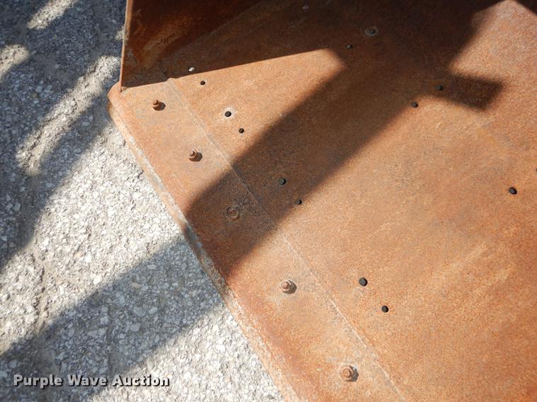 image for item DF1761 2001 John Deere 6310 MFWD tractor