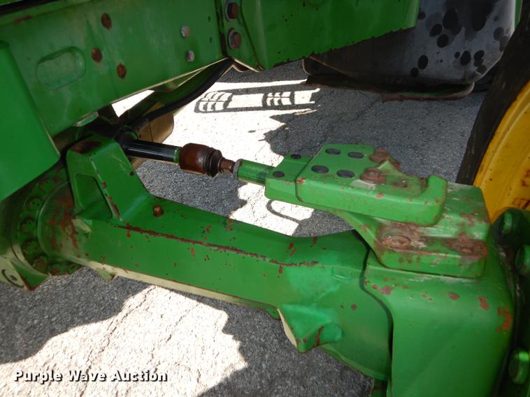 image for item DF1762 2001 John Deere 6310 MFWD tractor