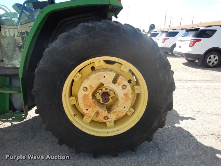 image for item DF1762 2001 John Deere 6310 MFWD tractor