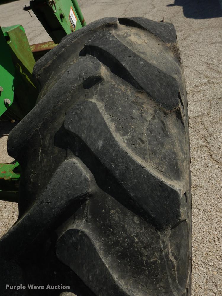 image for item DF1762 2001 John Deere 6310 MFWD tractor