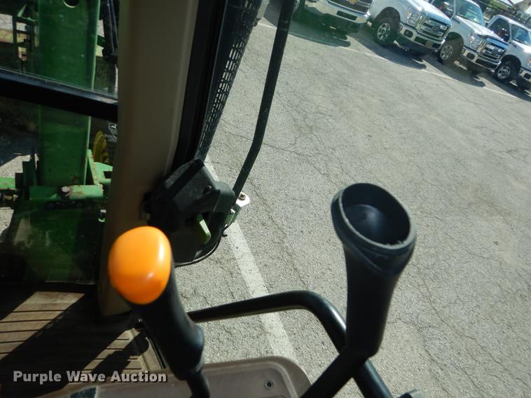 image for item DF1762 2001 John Deere 6310 MFWD tractor