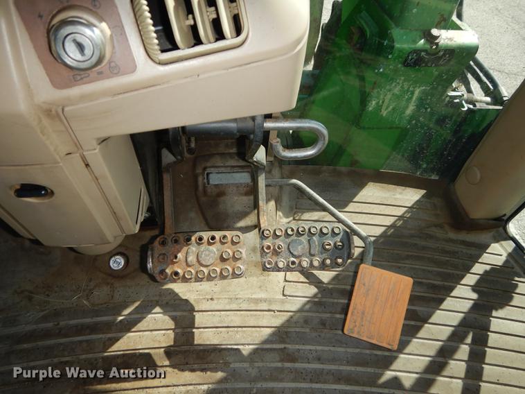 image for item DF1762 2001 John Deere 6310 MFWD tractor