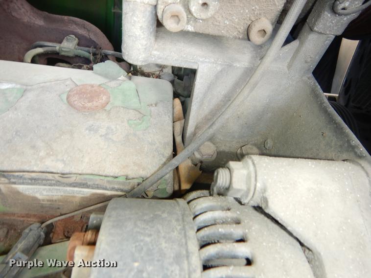 image for item DF1762 2001 John Deere 6310 MFWD tractor