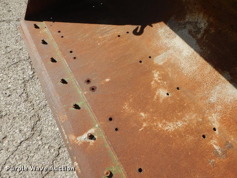 image for item DF1763 2001 John Deere 6310 MFWD tractor