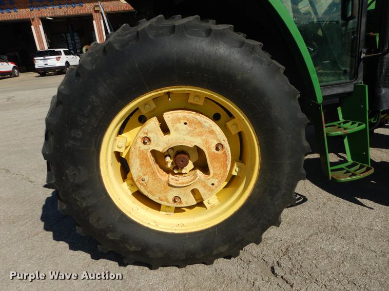 image for item DF1763 2001 John Deere 6310 MFWD tractor