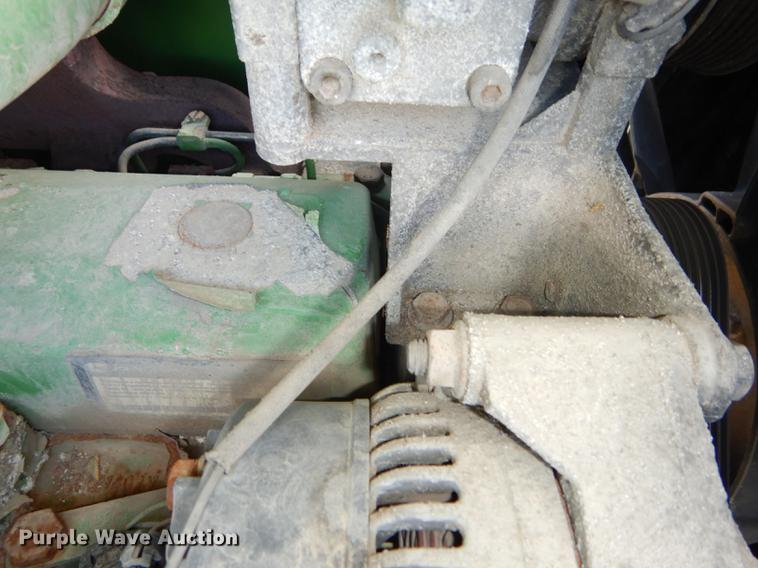 image for item DF1763 2001 John Deere 6310 MFWD tractor