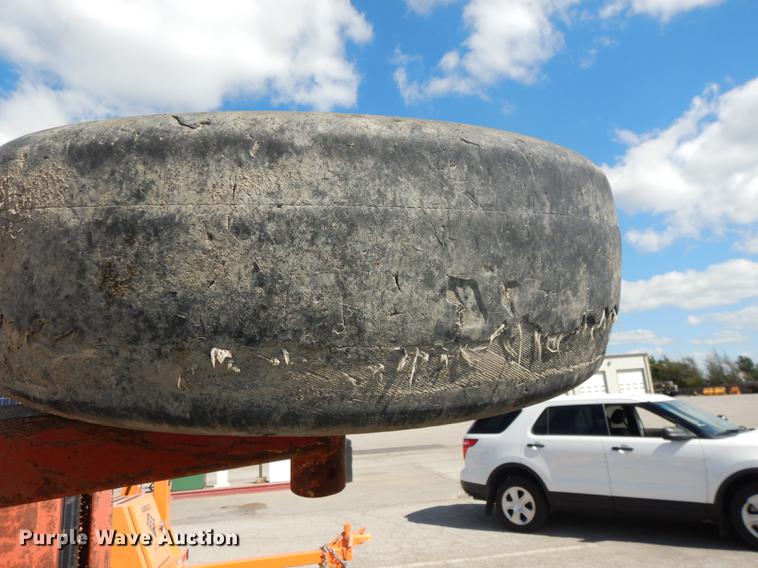 image for item DF1764 Rhino FM15 batwing rotary mower