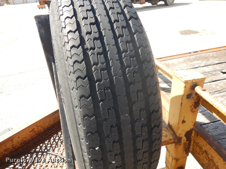 image for item DF1767 2006 shop built tilt deck trailer