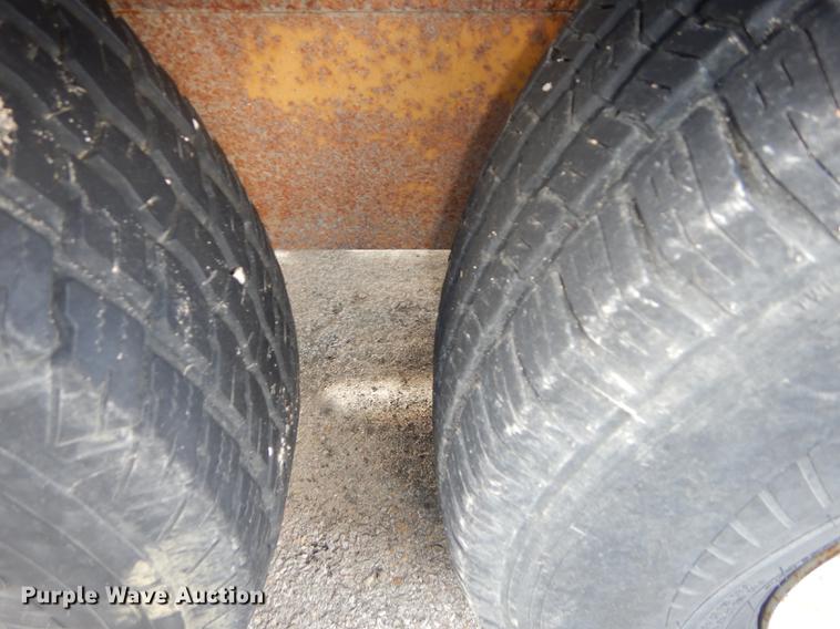 image for item DF1767 2006 shop built tilt deck trailer