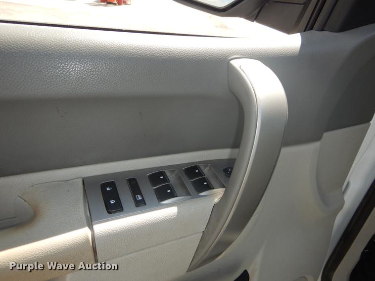 image for item DF1768 2012 Chevrolet Silverado 2500HD Crew Cab pickup truck