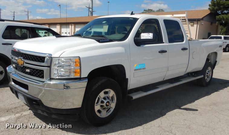 image for item DF1769 2012 Chevrolet Silverado 2500HD Crew Cab pickup truck