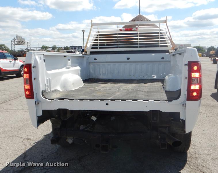 image for item DF1769 2012 Chevrolet Silverado 2500HD Crew Cab pickup truck