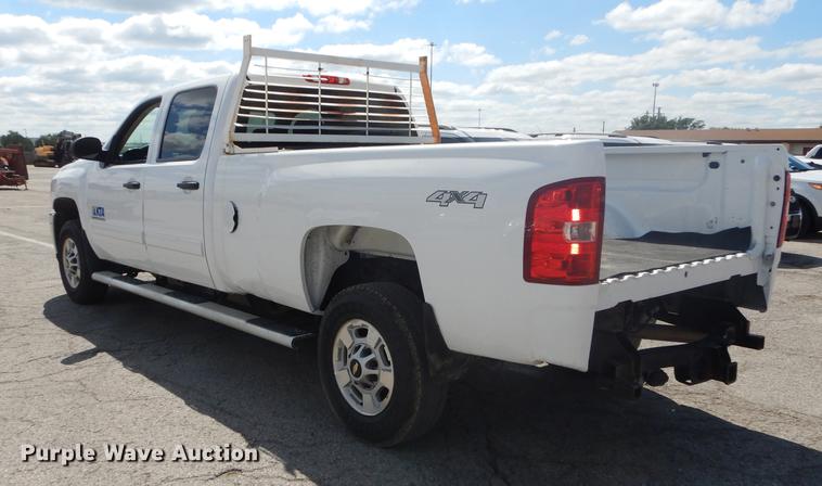 image for item DF1769 2012 Chevrolet Silverado 2500HD Crew Cab pickup truck
