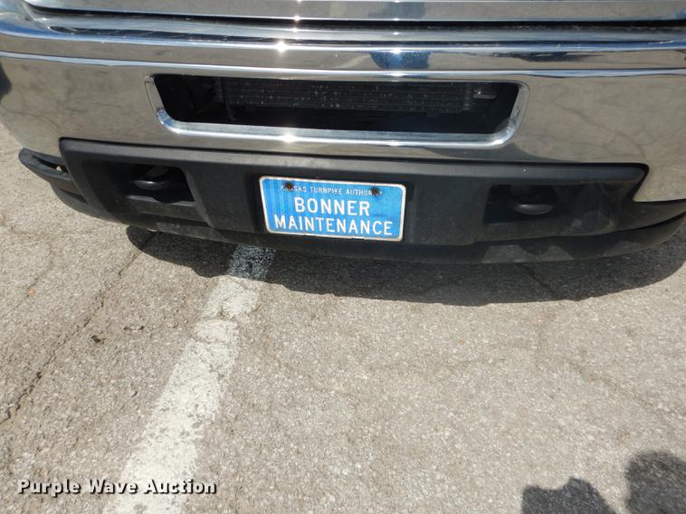 image for item DF1769 2012 Chevrolet Silverado 2500HD Crew Cab pickup truck