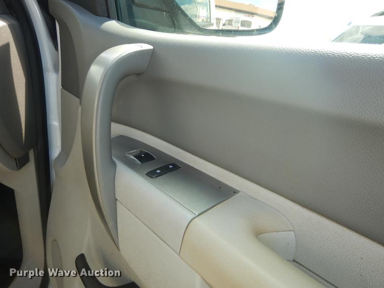 image for item DF1769 2012 Chevrolet Silverado 2500HD Crew Cab pickup truck