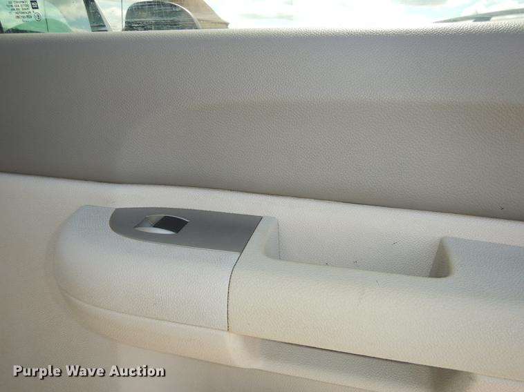 image for item DF1769 2012 Chevrolet Silverado 2500HD Crew Cab pickup truck