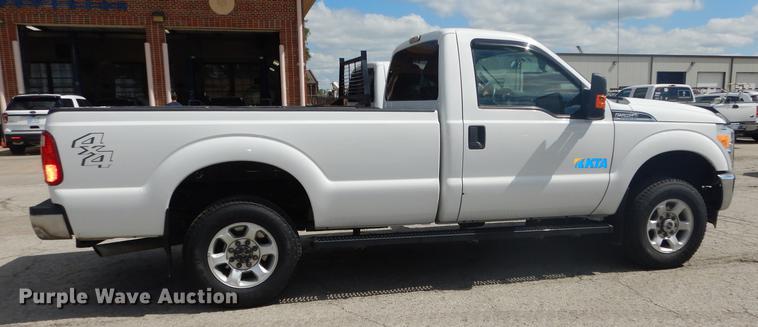 image for item DF1770 2015 Ford F250 Super Duty pickup truck