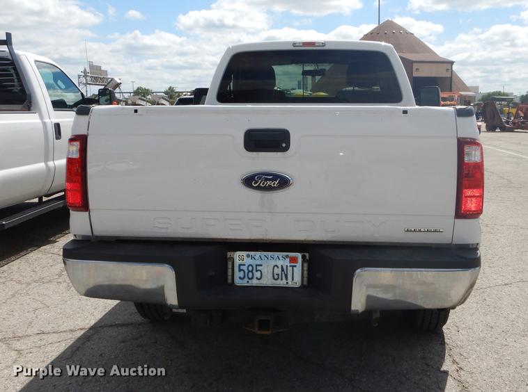 image for item DF1770 2015 Ford F250 Super Duty pickup truck