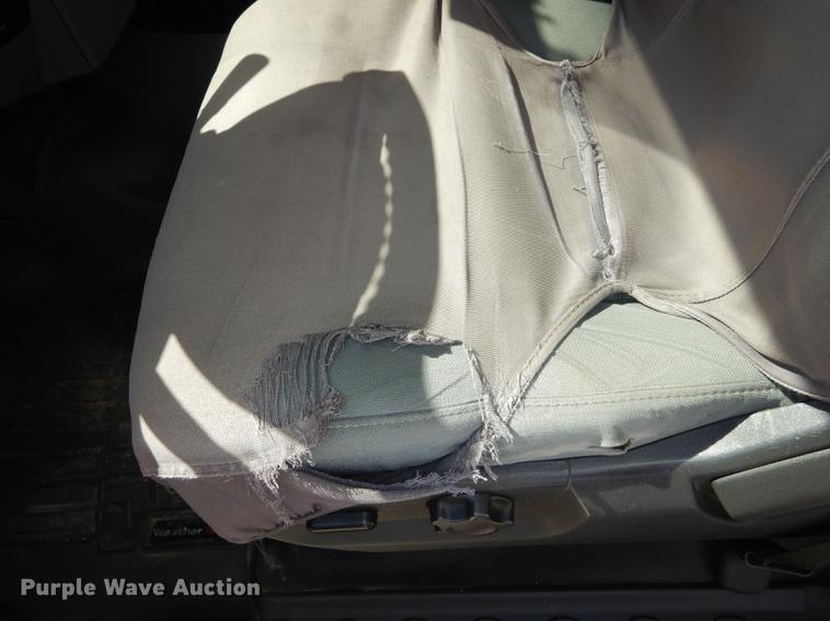 image for item DF1770 2015 Ford F250 Super Duty pickup truck