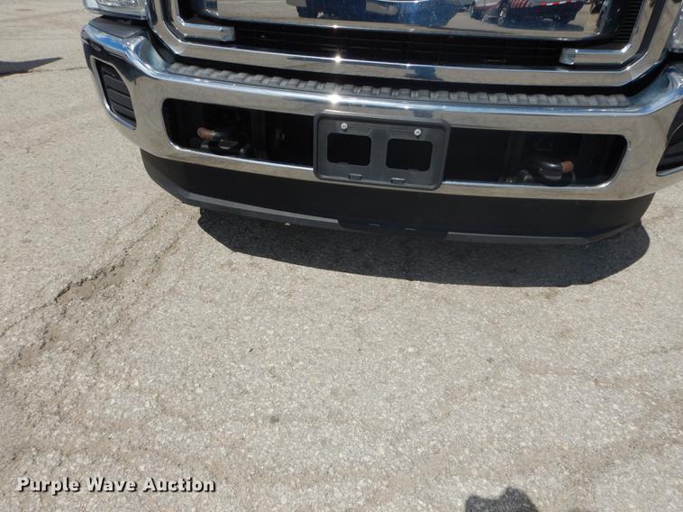 image for item DF1770 2015 Ford F250 Super Duty pickup truck