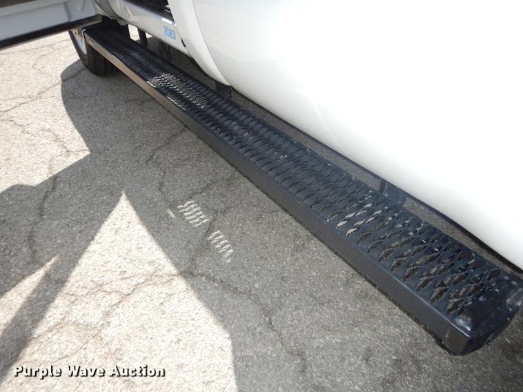 image for item DF1770 2015 Ford F250 Super Duty pickup truck