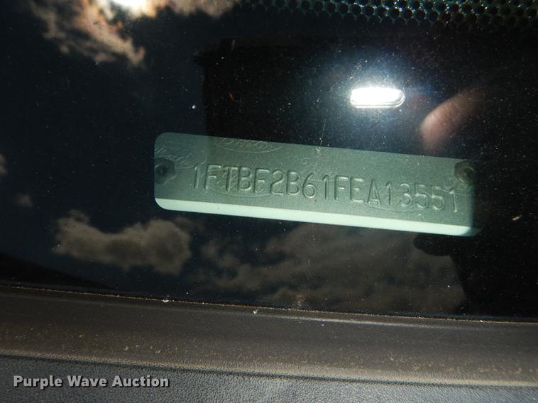 image for item DF1770 2015 Ford F250 Super Duty pickup truck