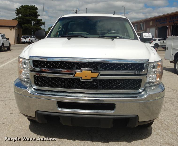 image for item DF1771 2012 Chevrolet Silverado 2500HD pickup truck
