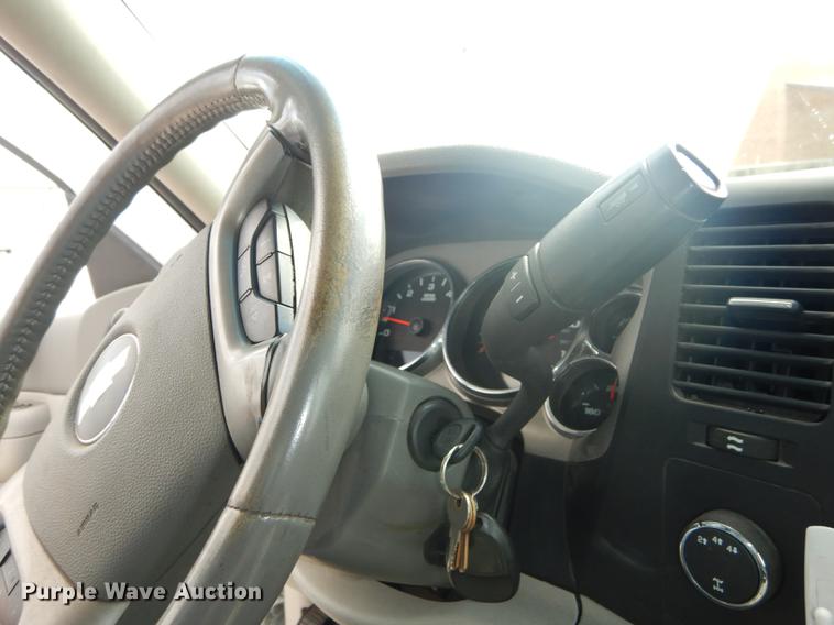 image for item DF1771 2012 Chevrolet Silverado 2500HD pickup truck