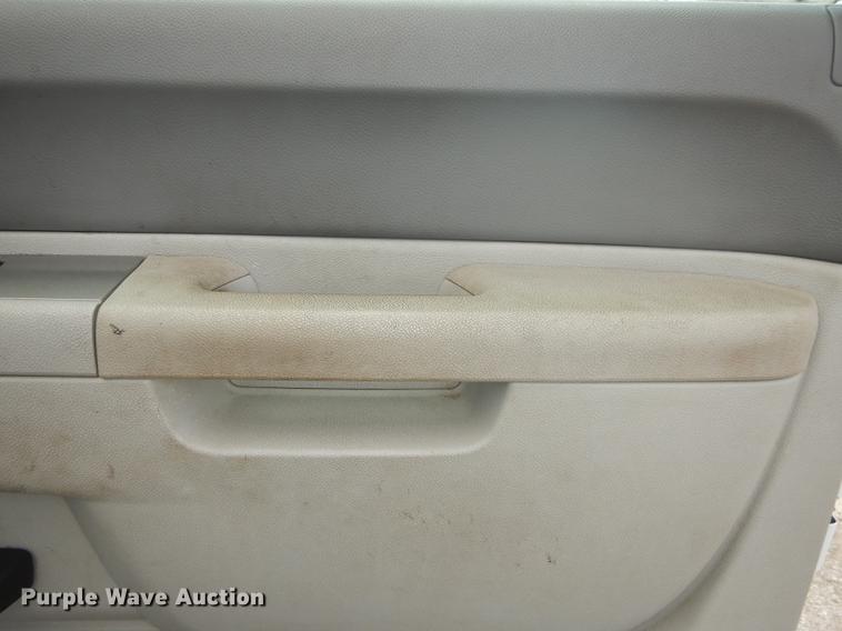 image for item DF1771 2012 Chevrolet Silverado 2500HD pickup truck