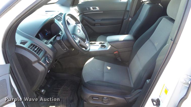 image for item DF4351 2014 Ford Explorer Police SUV