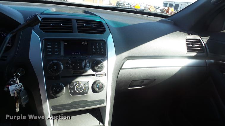 image for item DF4351 2014 Ford Explorer Police SUV