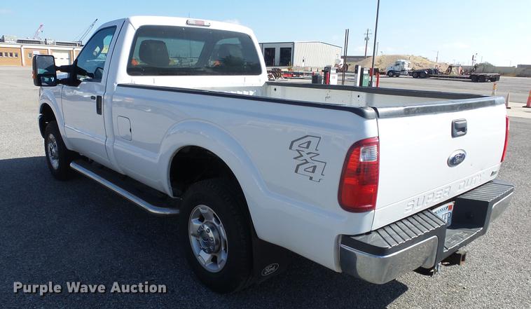 image for item DF4352 2011 Ford F250 Super Duty pickup truck