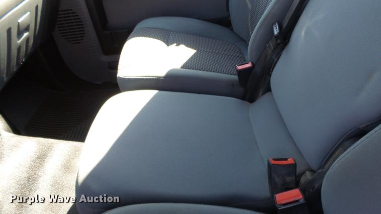 image for item DF4352 2011 Ford F250 Super Duty pickup truck