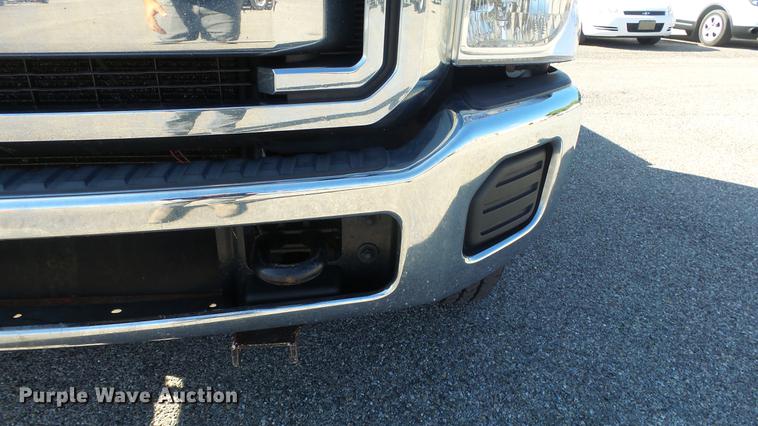 image for item DF4352 2011 Ford F250 Super Duty pickup truck