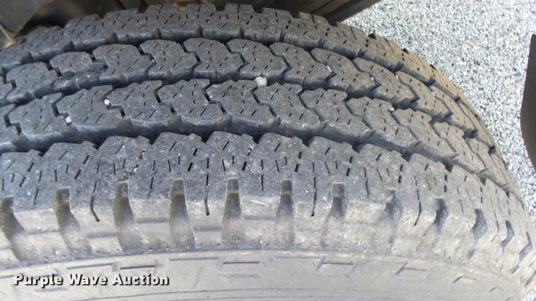 image for item DF4352 2011 Ford F250 Super Duty pickup truck