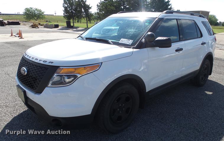 image for item DF4353 2014 Ford Explorer Police SUV