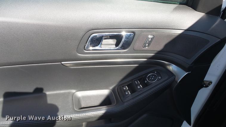 image for item DF4353 2014 Ford Explorer Police SUV