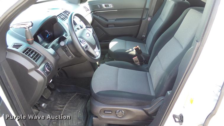 image for item DF4353 2014 Ford Explorer Police SUV