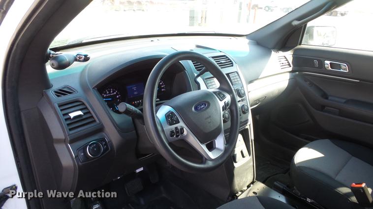 image for item DF4354 2015 Ford Explorer Police SUV
