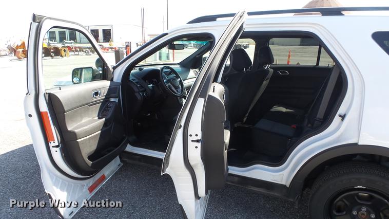 image for item DF4354 2015 Ford Explorer Police SUV