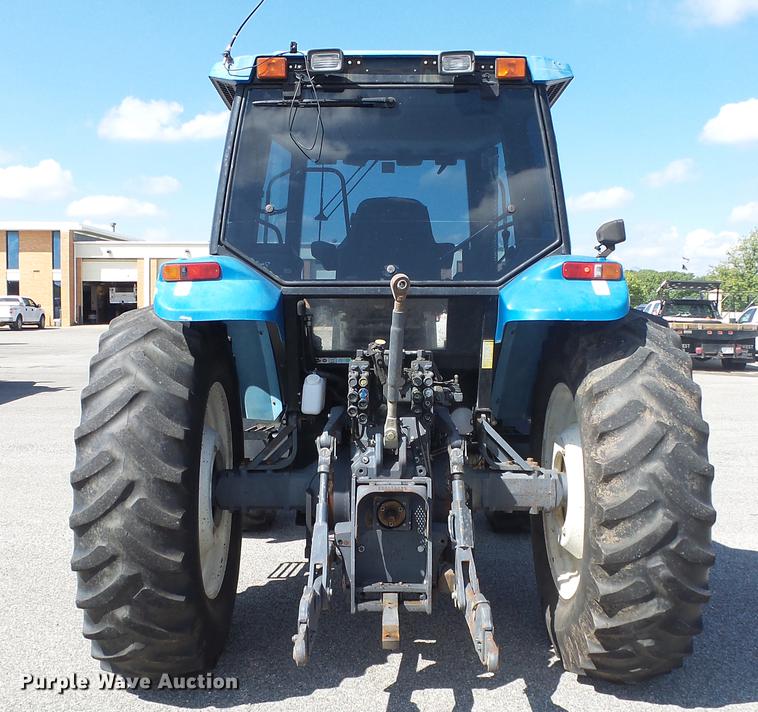 image for item DF4357 1998 New Holland 8260 MFWD tractor