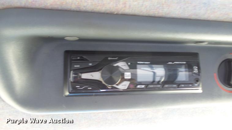 image for item DF4357 1998 New Holland 8260 MFWD tractor